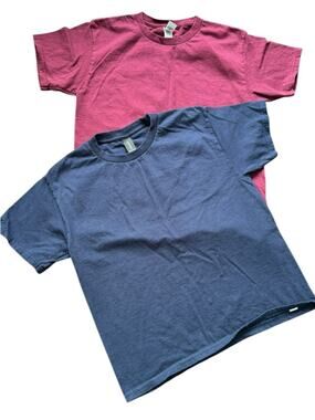 Gilden Classic Crewneck 2 PACK Heavy Cotton Tees • Navy Blue & Maroon • M